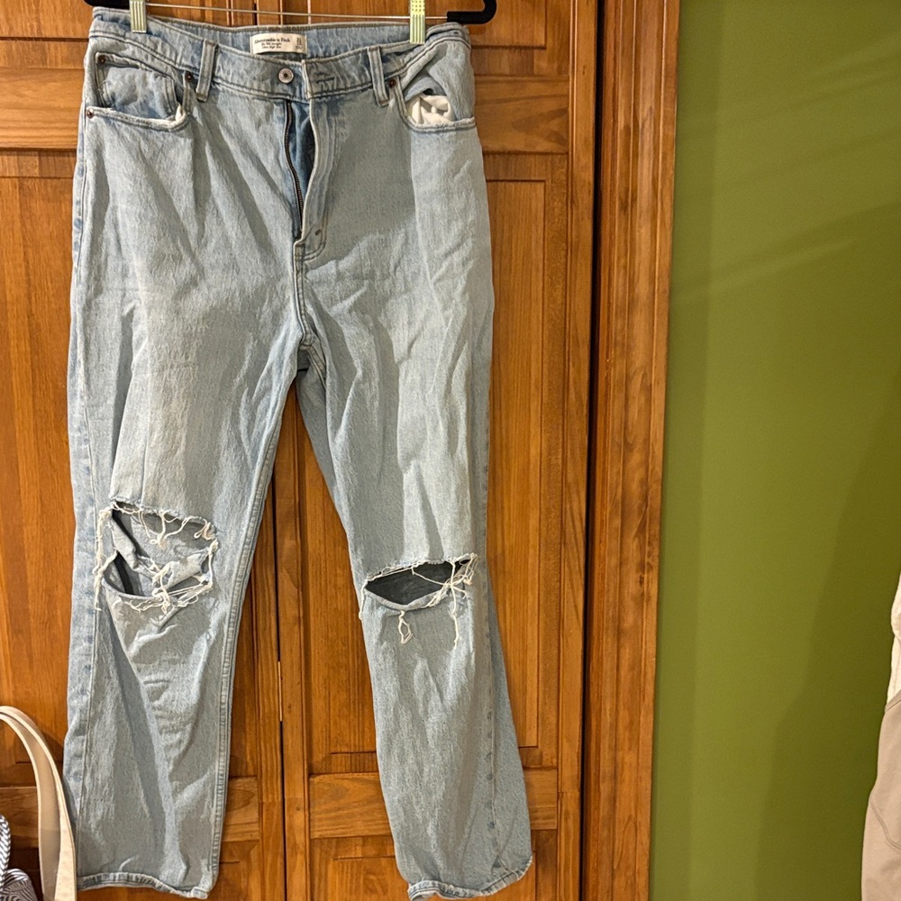 Abercrombie & Fitch 'The '90s Straight' Ultra High Rise Jeans Curve Love size 31